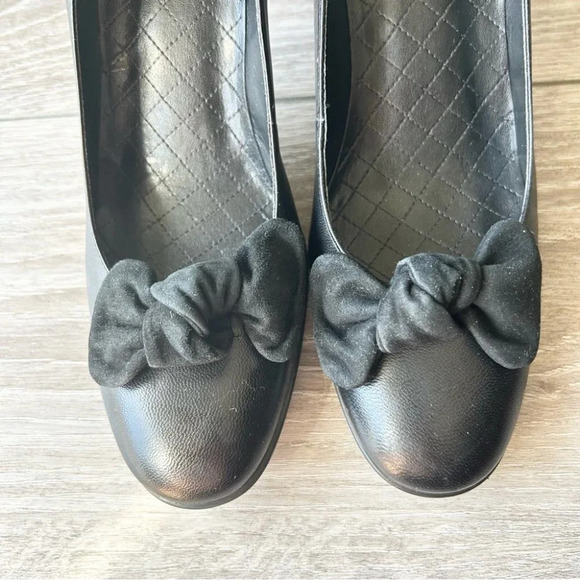 Lauren Ralph Lauren Georgie Black Bow Tie Pumps - Picture 4 of 12